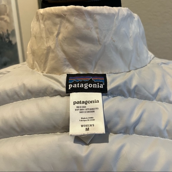 Patagonia Down Puffer Vest - Picture 4 of 4